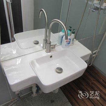 北京京舍特色民宿(大翔凤胡同分店)酒店提供图片