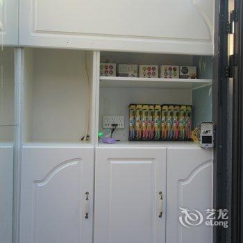 北京京舍特色民宿(大翔凤胡同分店)酒店提供图片