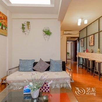 成都荀常月家公寓(3号店)酒店提供图片