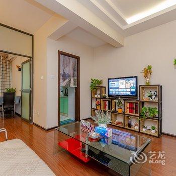 成都荀常月家公寓(3号店)酒店提供图片