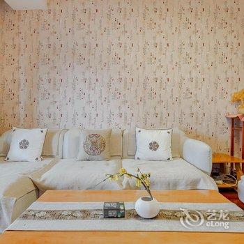 成都亥午·临舍公寓(3号店)酒店提供图片