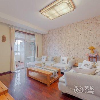 成都亥午·临舍公寓(3号店)酒店提供图片