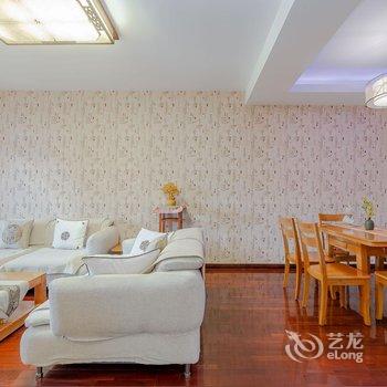 成都亥午·临舍公寓(3号店)酒店提供图片