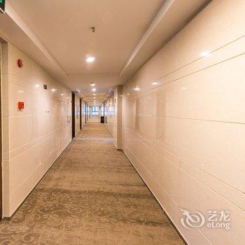 路客AG3008民宿(杉板桥路分店)酒店提供图片