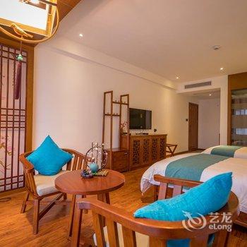 溪畔女儿家客栈(张家界千古情店)酒店提供图片