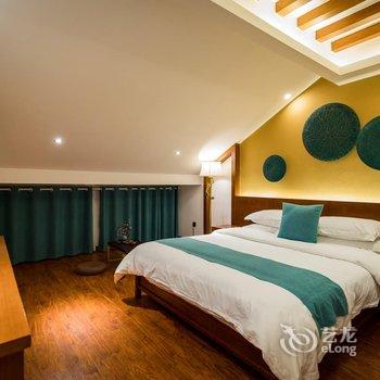 溪畔女儿家客栈(张家界千古情店)酒店提供图片