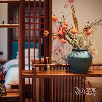 溪畔女儿家客栈(张家界千古情店)酒店提供图片