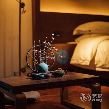 溪畔女儿家客栈(张家界千古情店)酒店提供图片