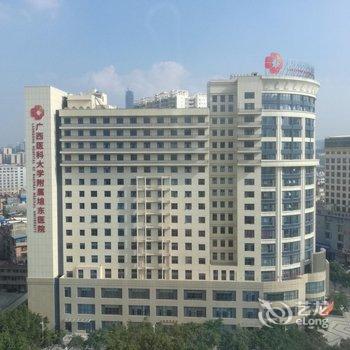 桃丝艺术酒店(南宁金湖广场地铁站店)酒店提供图片