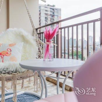 重庆暖暖的房间公寓酒店提供图片