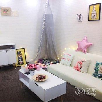 重庆覃覃覃公寓(潘家沟分店)酒店提供图片