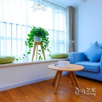 重庆欧木缘轻奢公寓酒店提供图片