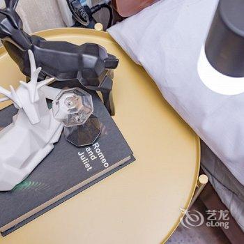 重庆Locals路客·重庆南岸A25舍公寓(迪咔乐儿童乐园分店)酒店提供图片