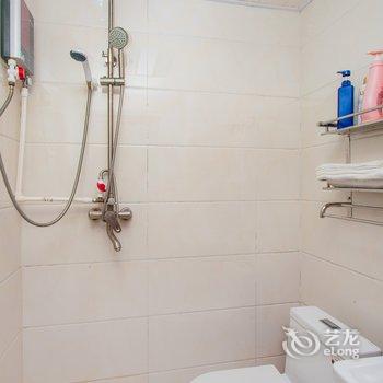 青岛13853239003特色民宿(船厂路北分店)酒店提供图片