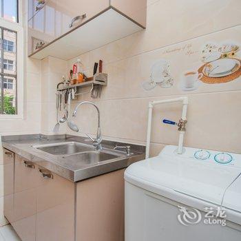 青岛13853239003特色民宿(船厂路北分店)酒店提供图片