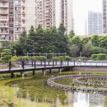 重庆甘霖居文化风情小屋酒店提供图片