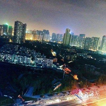 成都朱晏炜公寓酒店提供图片
