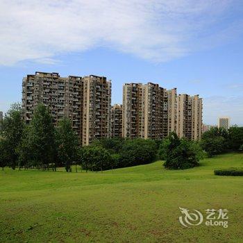 成都拈花一朵公寓(音乐花卉公园分店)酒店提供图片