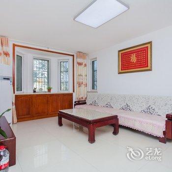 青岛薛忠峰金沙滩海景房公寓(金沙滩路与云雾山路交叉口分店)酒店提供图片