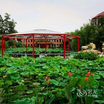 红砂大院民宿(三圣花乡华西附二医院店)酒店提供图片