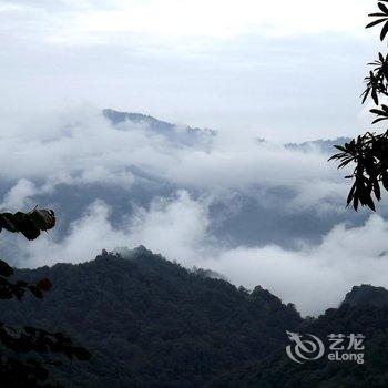 青城山·瓶庐·私汤影院度假别墅(青城山高铁站店)酒店提供图片