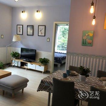 成都小黑锅公寓酒店提供图片