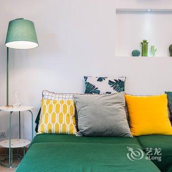 重庆江屿城江景民宿(7号店)酒店提供图片