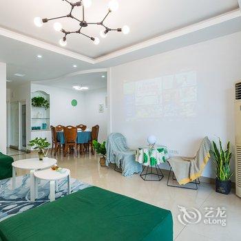 重庆江屿城江景民宿(7号店)酒店提供图片