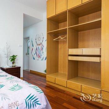 重庆江屿城江景民宿(7号店)酒店提供图片