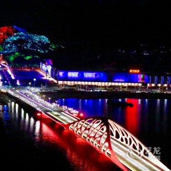 青岛朝起幕落公寓酒店提供图片