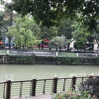 成都胡春宇公寓酒店提供图片