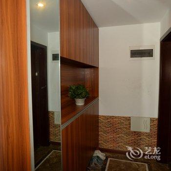 重庆谯公寓(新立村分店)酒店提供图片