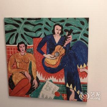 重庆夜漠公寓(8号店)酒店提供图片