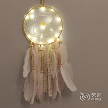 重庆夜漠公寓(8号店)酒店提供图片