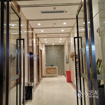 重庆夜漠公寓(8号店)酒店提供图片