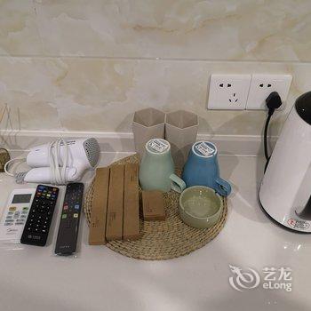 重庆夜漠公寓(8号店)酒店提供图片