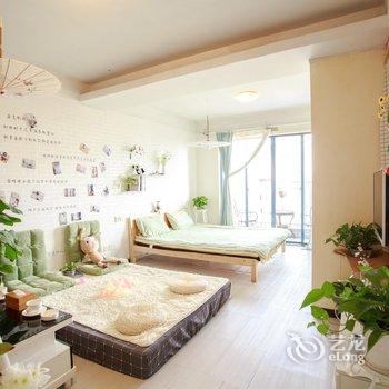 重庆重庆江景江南传奇主题民宿(和平路分店)酒店提供图片