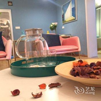 重庆TTO·叁贰壹公寓(7号店)酒店提供图片