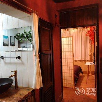 重庆vincyxiong公寓酒店提供图片