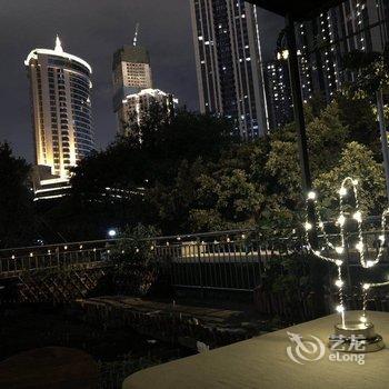 重庆vincyxiong公寓酒店提供图片
