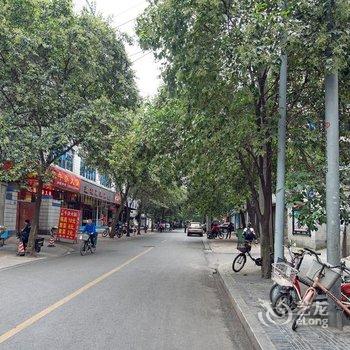 成都地中海风情公寓酒店提供图片