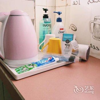 广州靖雯公寓(西苑小游园分店)酒店提供图片