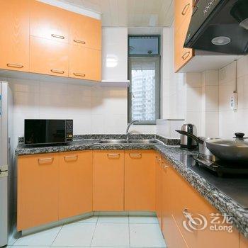 上海长寿路达安花园北欧简洁风格公寓酒店提供图片