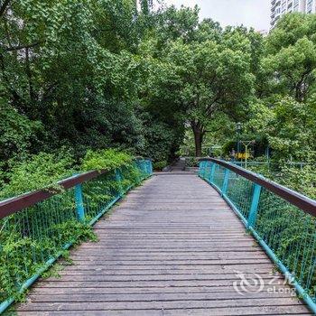 上海长寿路达安花园北欧简洁风格公寓酒店提供图片
