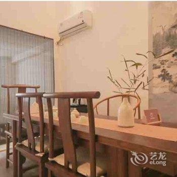 青岛Suzy(00147500)公寓(亚振艺术馆分店)酒店提供图片