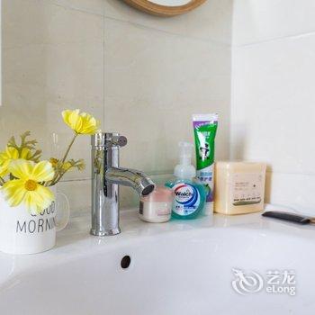 青岛路客BE2740精品民宿酒店提供图片