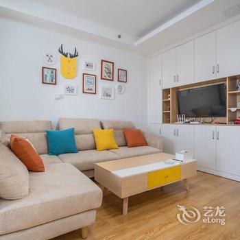 青岛W先生与F小姐公寓酒店提供图片