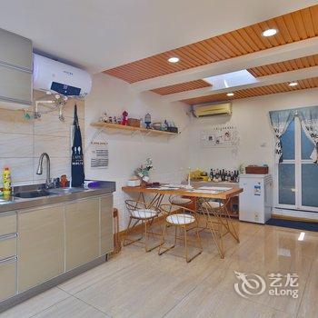库巴简舍民宿(青岛华山路店)酒店提供图片