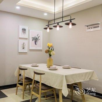重庆慕栈城市精品公寓重庆店(五黄路分店)酒店提供图片