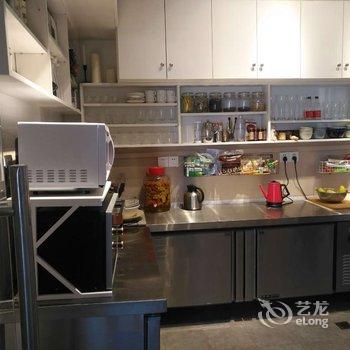 重庆行城江景公寓(大溪沟街分店)酒店提供图片